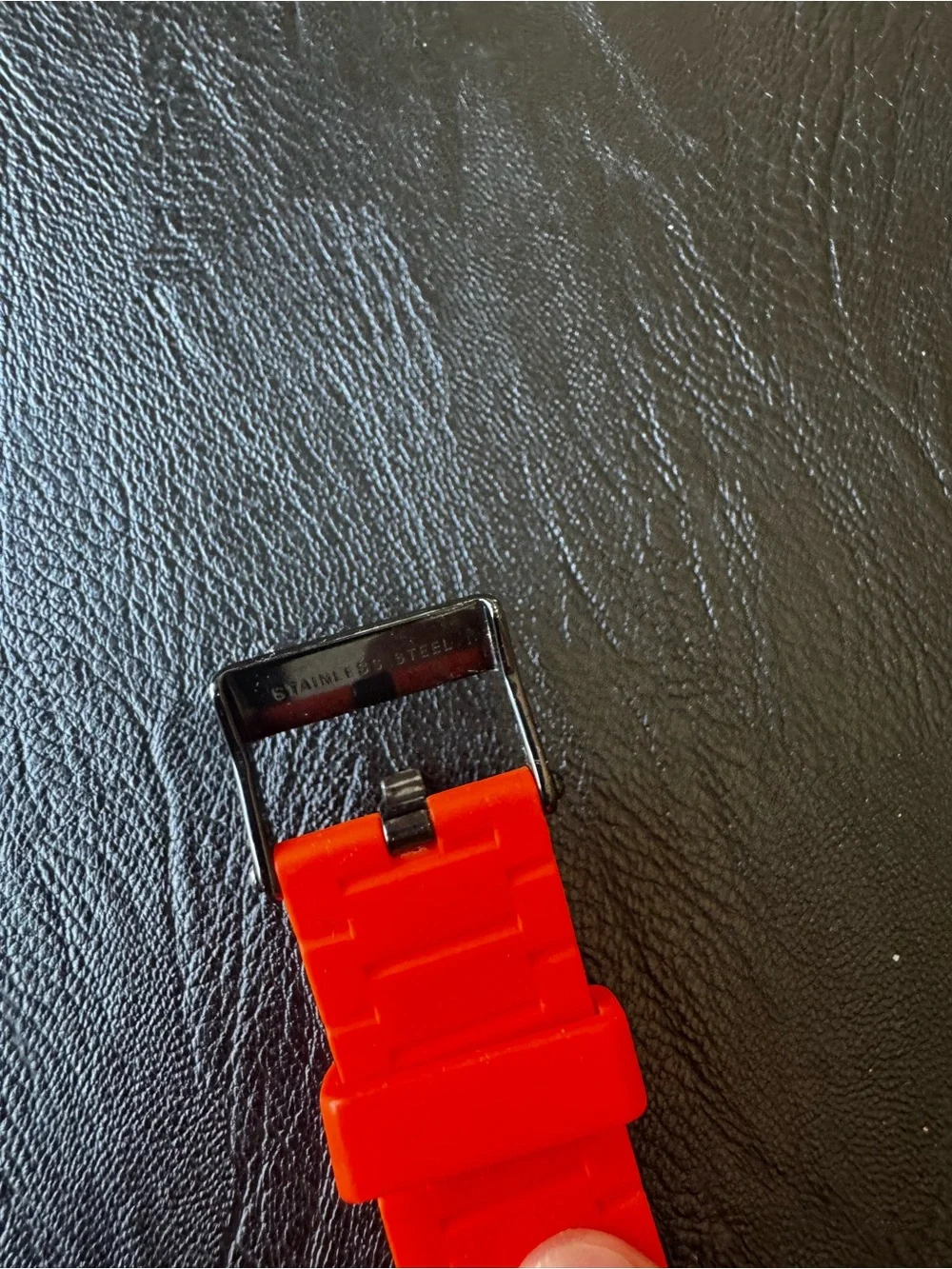 Nixon Orange The Rubber Player like new. Minimalist modern beauty. 40mm analog